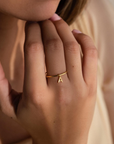 Dangling Initial Ring