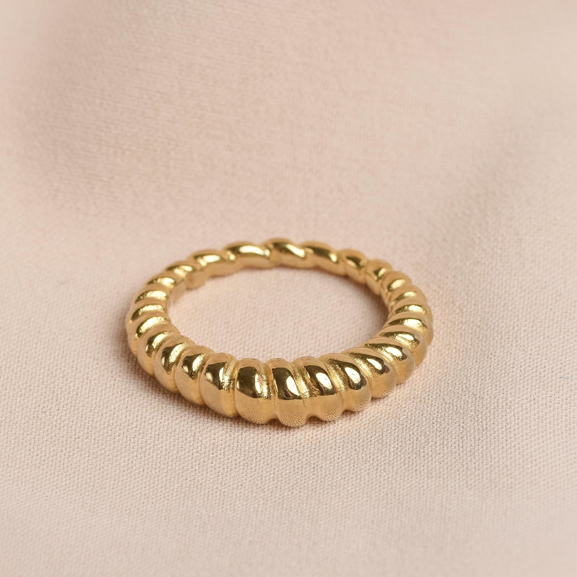 Dainty Chunky Dome Ring