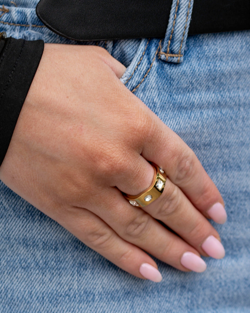 The Statement Ring - CG4302S,CG4303S