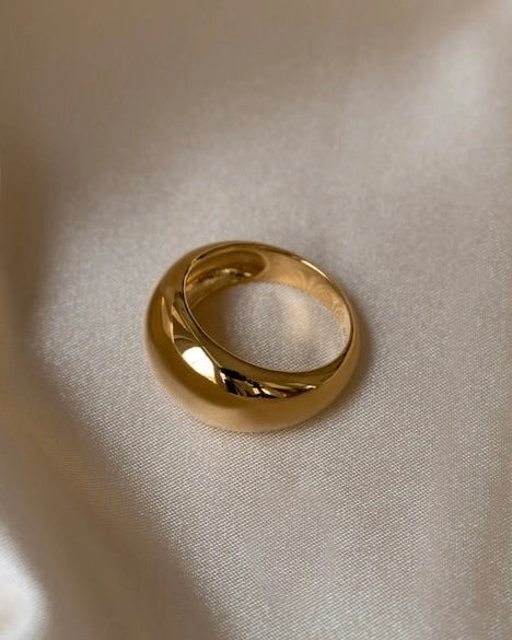 Vintage Gold Dome Ring – Custom Collective