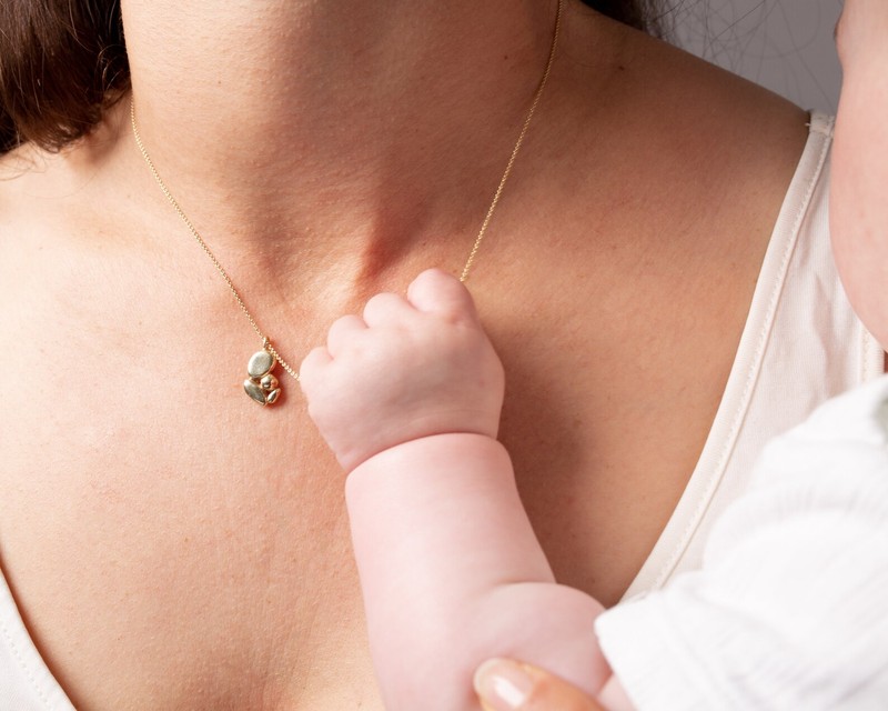 Mother's Hug Necklace - CG4036S