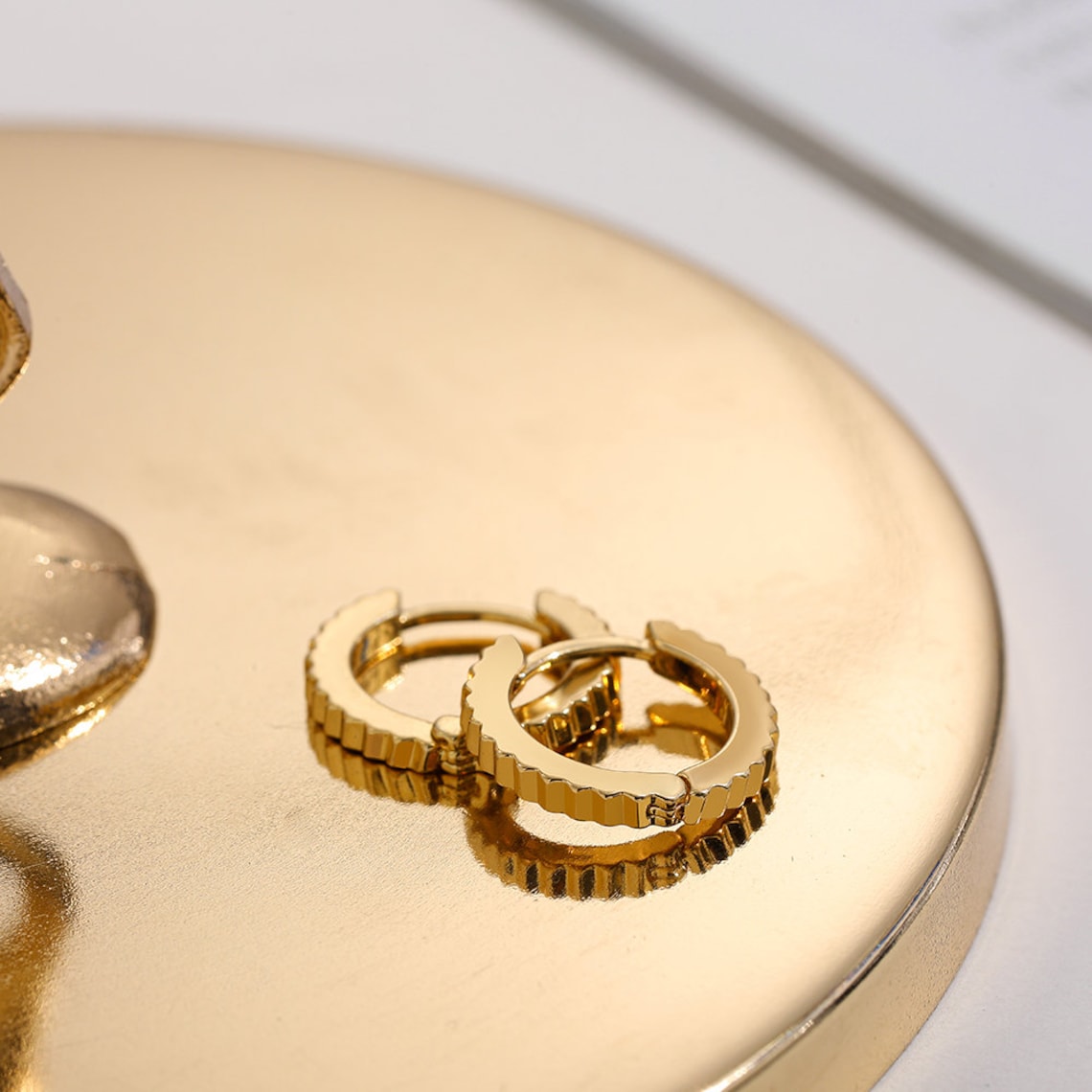 Ribbed Huggie Earrings - CG2915S,CG2916S