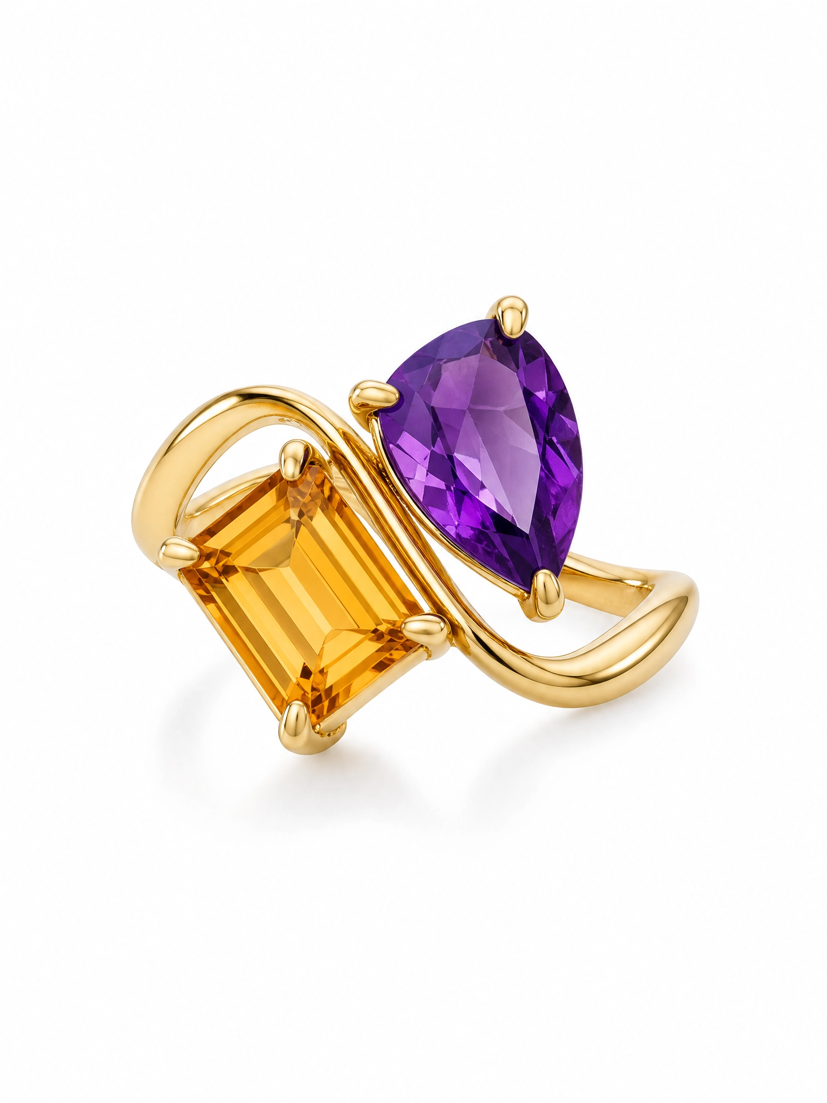 Personalized two-birthstone ring in yellow gold with amethyst and citrine birthstones